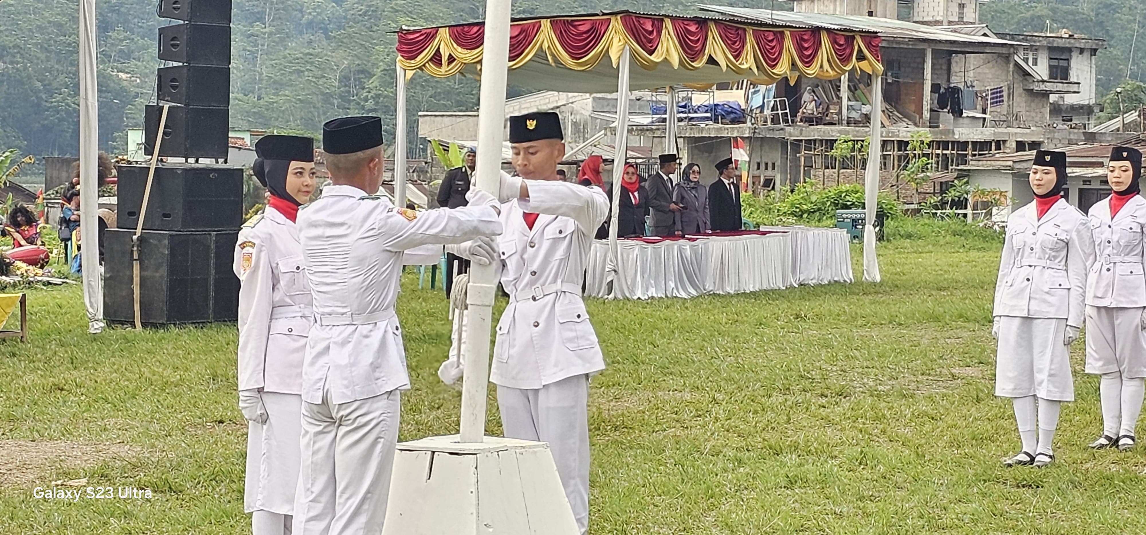 upacara-peringatan-hari-kemerdekaan-republik-indonesia-ke-79-tahun-2024-di-kecamatan-mojotengah